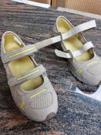 Schoenen mt 37, Ophalen