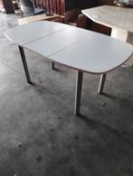 Table de cuisine, blanche, pieds en métal, Maison & Meubles, Enlèvement