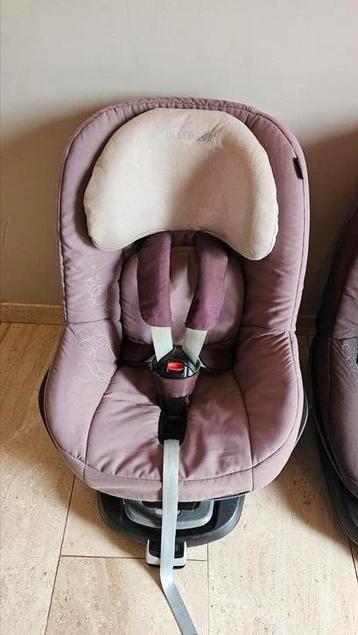 Maxi-Cosi Pearl met Familyfix beschikbaar voor biedingen