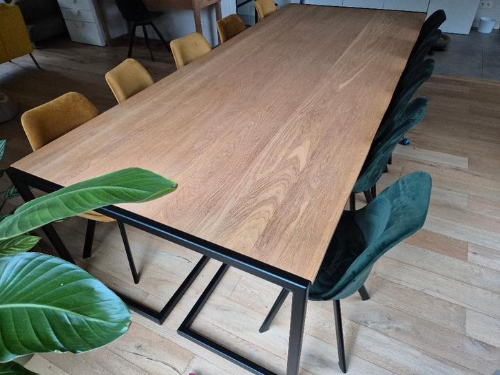Massief eiken tafel 3m op 1.25m, Huis en Inrichting, Tafels | Eettafels, Zo goed als nieuw, 100 tot 150 cm, 200 cm of meer, Vijf personen of meer