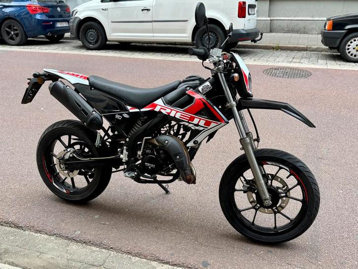 Rieje MRT 50 1 jaar garantie, Fietsen en Brommers, Brommers | Derbi, Zo goed als nieuw, Klasse B (45 km/u), Ophalen