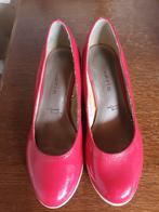 dames schoen tamaris, Kleding | Dames, Overige typen, Zo goed als nieuw, Rood, Ophalen