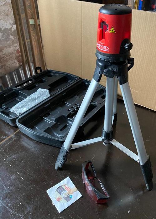 Ridgid niveau laser horizontal et vertical !, Doe-het-zelf en Bouw, Meetapparatuur, Gebruikt, Ophalen