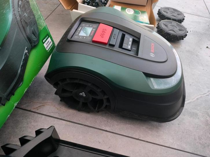 Robotmaaier Bosch - indigo 300 xs, Jardin & Terrasse, Tondeuses robotisées, Utilisé, Moins de 20 cm, Enlèvement