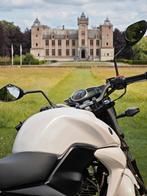 Sym Wolf 125cc white compleet + papieren SLECHTS ! 2300 ! km, Particulier, 125 cc, 11 kW of minder, Naked bike