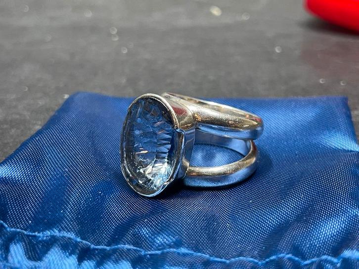 Art Deco/Vintage prachtige zilveren ring met Tanzanite, Handtassen en Accessoires, Antieke sieraden, Ring, Zilver, Met edelsteen