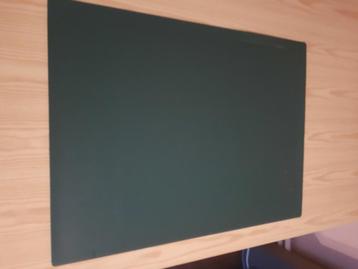 mooie bureau onderlegger  beschikbaar voor biedingen