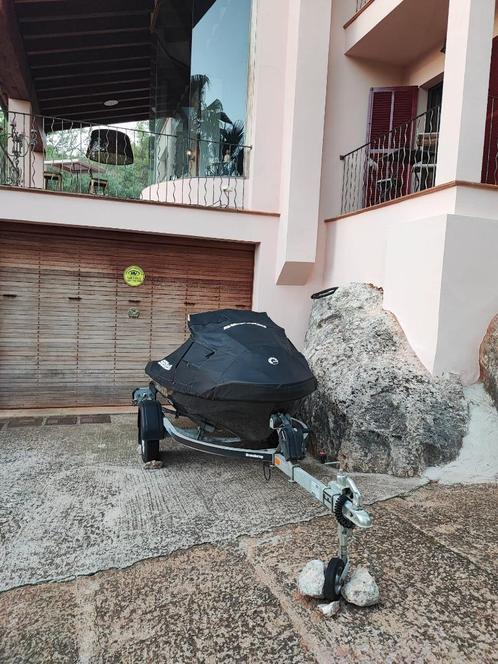 Seadoo RXT-XXRS 300 jetski uit het jaar 2020, Watersport en Boten, Jetski's en Waterscooters, Gebruikt, 200 pk of meer, Benzine