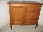 vintage eiken kastje met hout snijwerk , 1 deur en 3 laden, Antiek en Kunst, Antiek | Meubels | Kasten, Ophalen