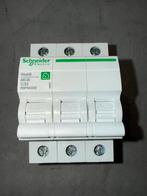 Schneider Electric Resi9 3P C32, Enlèvement, Comme neuf