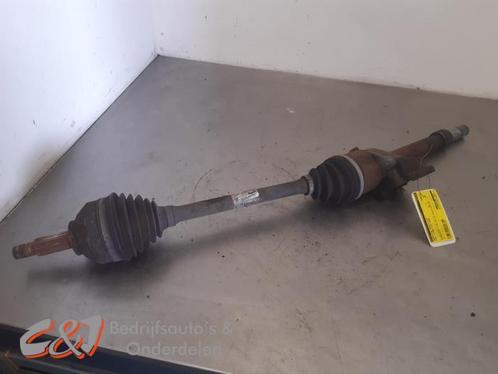 Aandrijfas rechts-voor van een Opel Vivaro, Auto-onderdelen, Remmen en Aandrijving, Opel, Gebruikt, 3 maanden garantie, Ophalen of Verzenden
