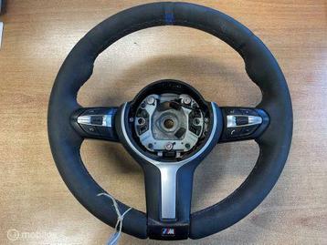 Sportstuur Alcantara BMW 1-serie F20 118i 32307848338 beschikbaar voor biedingen