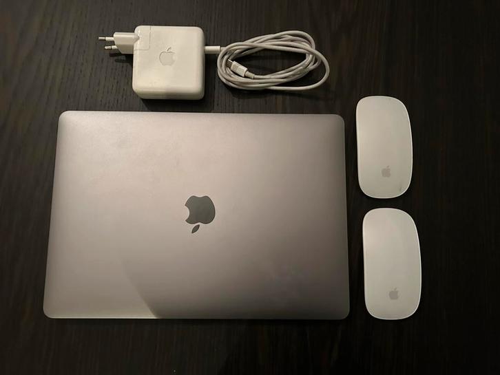 MacBook Pro - 13 Inch - Apple, Computers en Software, Apple Macbooks, Zo goed als nieuw, MacBook, 13 inch, 3 tot 4 Ghz, 1 TB of meer