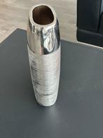 Beau vase ou pièce décorative, Enlèvement, Comme neuf