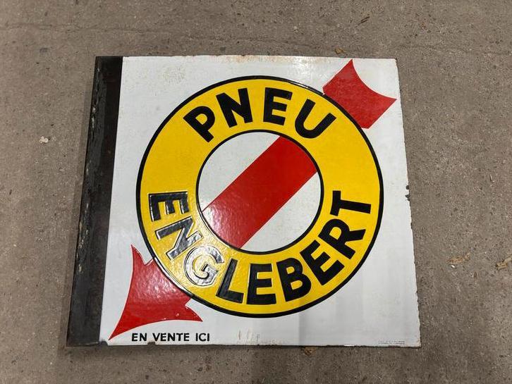 Pneu Englebert emaille reclamebord, Collections, Marques & Objets publicitaires, Panneau publicitaire, Enlèvement