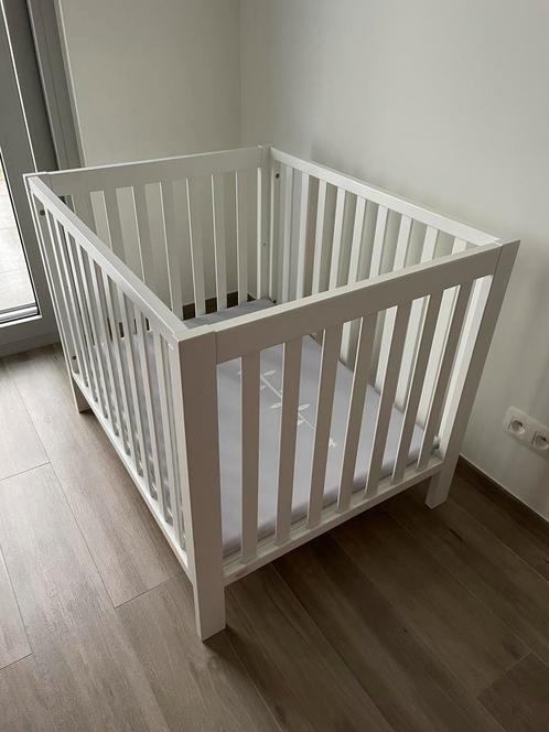 Babybed/babybox, Kinderen en Baby's, Babyparken, Gebruikt, Vierkant, In hoogte verstelbaar, Boxkleed, Ophalen