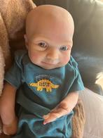 Silicone baby met drink and wet, Ophalen of Verzenden, Zo goed als nieuw, Babypop, Levensecht of Reborn