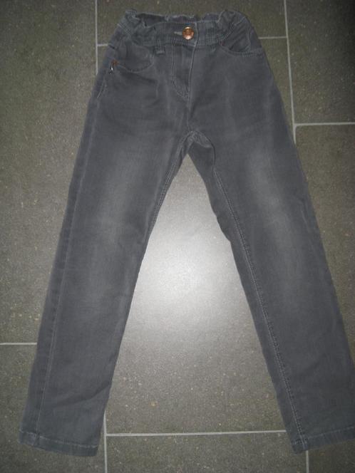 Toffe grijze smalle jeansbroek, esprit, maat 116, perfecte s, Enfants & Bébés, Vêtements enfant | Taille 116, Utilisé, Fille, Pantalon