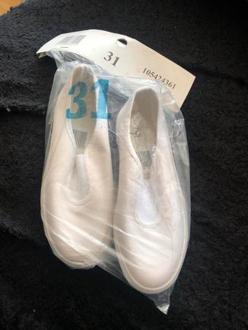 Sandales de gymnastique - Pointure : 31 - Neuves beschikbaar voor biedingen
