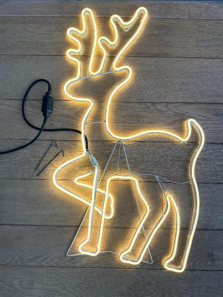 Prachtig 2D LED Rendier 48x84cm Kerst (binnen of buiten), Diversen, Kerst, Gebruikt, Ophalen
