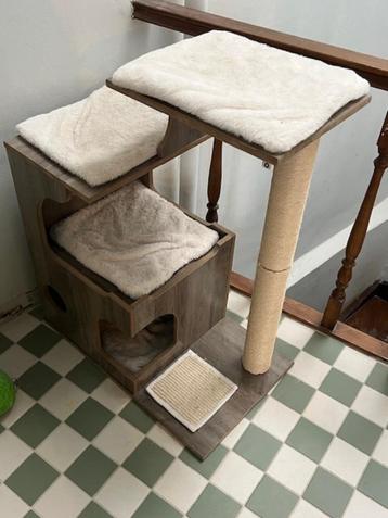 FEANDREA kattenkrabpaal, hoogte 86 cm, 3 platforms en 1 nis beschikbaar voor biedingen