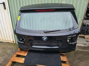 Achterklep van een BMW X3 beschikbaar voor biedingen