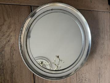 Vintage zilverkleurige spiegel