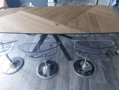 Eettafel met moderne poot, Maison & Meubles, Tables | Tables à manger, Comme neuf, Enlèvement