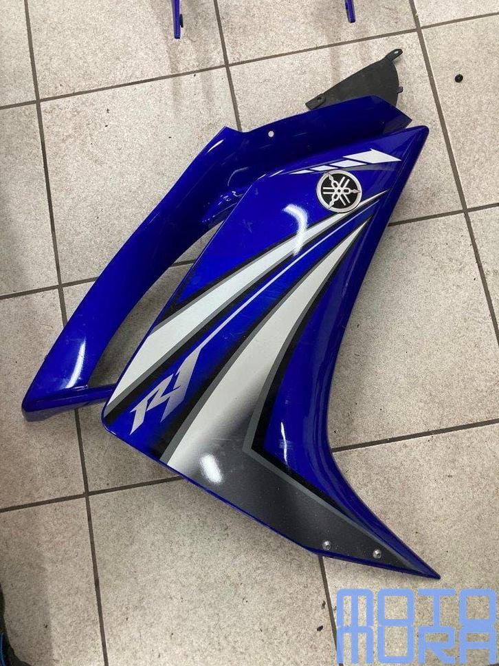 Zijkuip rechts Yamaha R1 2007 - 2008 RN19 rechter zijkap zij, Motoren, Onderdelen | Yamaha, Gebruikt, Ophalen of Verzenden