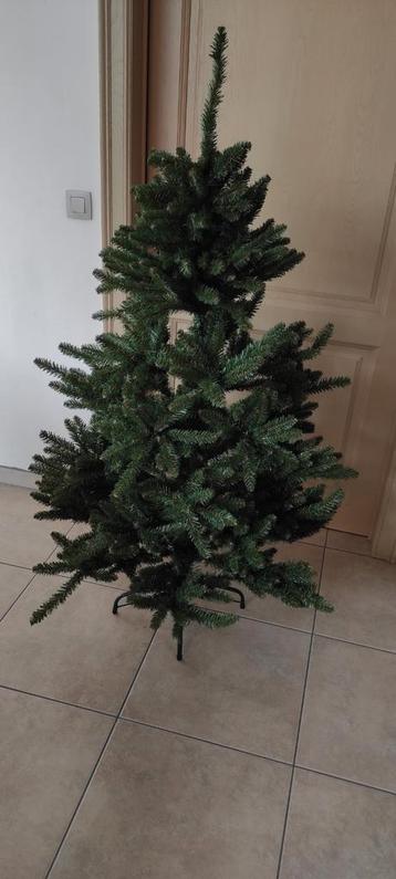 Kerstboom Triumph Tree Matterhorn kunststof Forest Frosted b beschikbaar voor biedingen