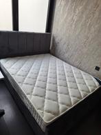 Matelas + lit 160cm - Sleepworld - à peine utilisé, Enlèvement ou Envoi, Comme neuf