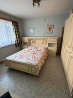 Mooie antieke slaapkamer gratis, Ophalen, Zo goed als nieuw, Tweepersoons