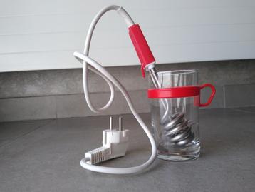 Reisdompelaar 350 Watt met hardglazen beker beschikbaar voor biedingen