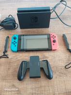 Nintendo Switch met extra controllers, Games en Spelcomputers, Spelcomputers | Nintendo Switch, Ophalen, Zo goed als nieuw