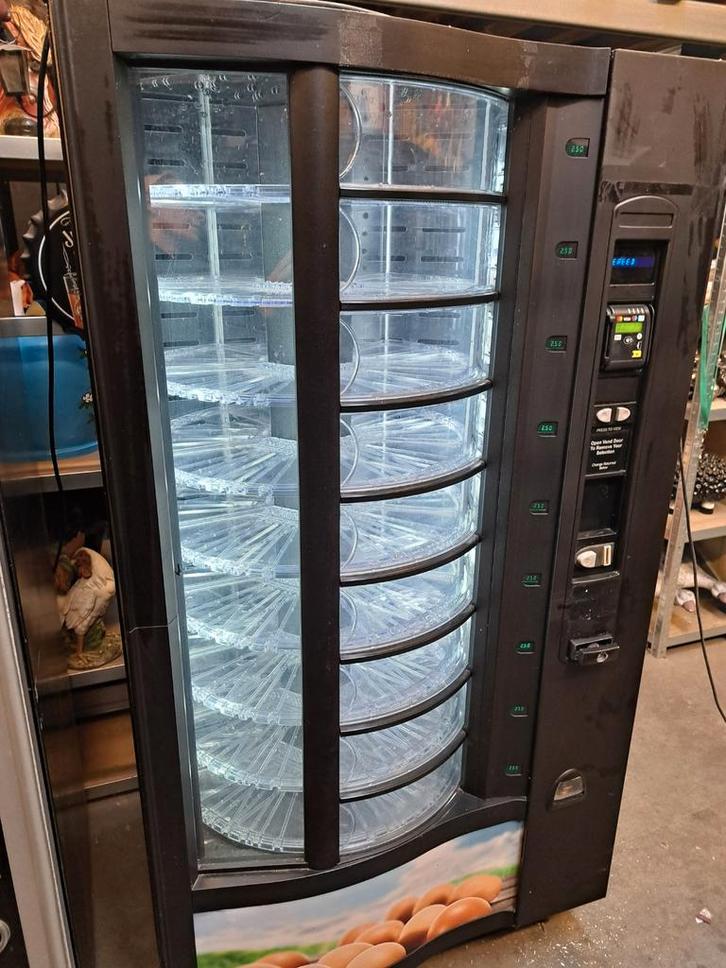 Eier/ kaas / zuivel automaat gekoeld, Verzamelen, Automaten | Overige, Ophalen