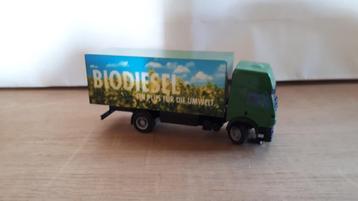 Faller Car System: diverse trucks en bussen beschikbaar voor biedingen