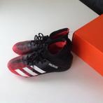 voetbalschoenen Adidas maat 37 in zeer mooie en goede staat, Sport en Fitness, Voetbal, Ophalen of Verzenden