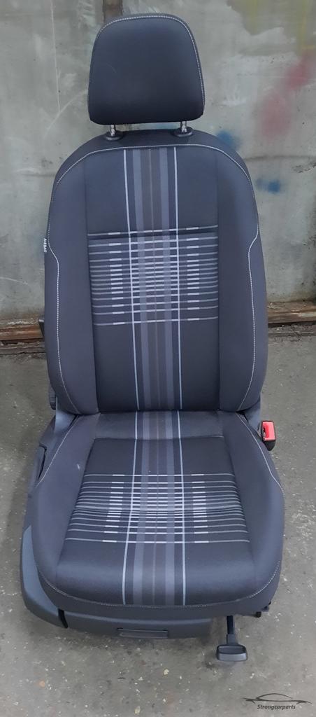 VW Golf 7 Lounge stoel rechts stoelverwarming met airbag, Auto-onderdelen, Interieur en Bekleding, Volkswagen, Gebruikt, Ophalen of Verzenden
