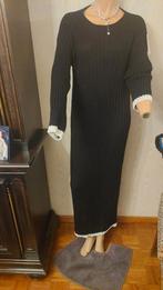 Longue robe noire elastanne de 40 à 46, Kleding | Dames, Nieuw, Maat 42/44 (L), Zwart