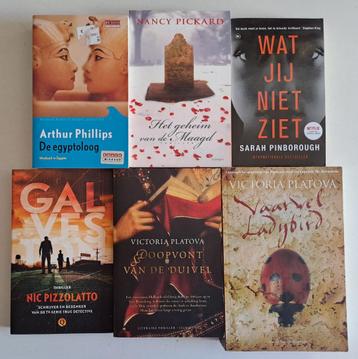 Thrillers & Detective & Oorlog (13) beschikbaar voor biedingen
