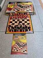 Football de jeu d'échecs vintage, diables rouges, Hobby & Loisirs créatifs, Comme neuf, Enlèvement ou Envoi