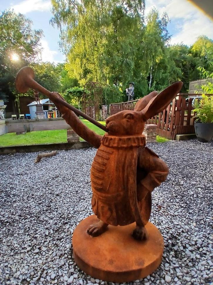 Standbeeld van een konijn, ALICE in Wonderland gietijzer, Tuin en Terras, Tuinbeelden, Nieuw, Dierenbeeld, Metaal, Ophalen