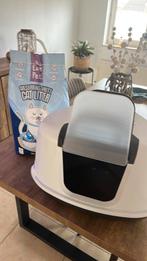 Grote hoek kattenbak met vulling en zakjes, Dieren en Toebehoren, Ophalen, Zo goed als nieuw