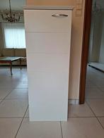 witte kast met legplanken en ingebouwd stopcontact, Huis en Inrichting, Badkamer | Badkamermeubels, Ophalen, Gebruikt