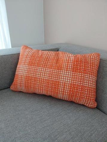 Oranje sierkussen, Enlèvement ou Envoi, Comme neuf, Orange