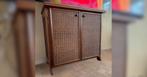 Compact tv-meubel met rotan deur, Ophalen, 100 tot 150 cm, Klassiek, landelijk, retro, 50 tot 75 cm