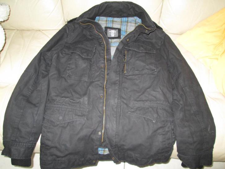 Blouson d'hivers noir matelassé pour hommes Taille M., Vêtements | Hommes, Vestes | Hiver, Comme neuf, Taille 48/50 (M), Noir