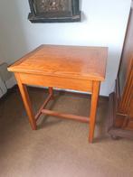 Antieke schrijftafel, Ophalen