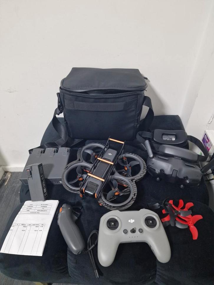 DJI Avata 2 FPV Drone complete set with Extras, Audio, Tv en Foto, Drones, Ophalen of Verzenden