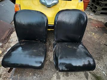 Stoelen en bank fiat 500 oldtimer  beschikbaar voor biedingen